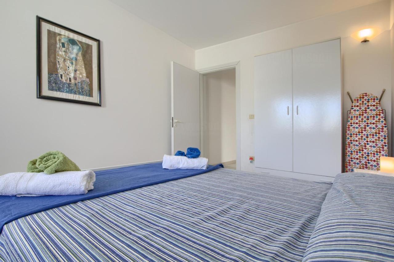 Front Beach Torre Mozza By Lovesud Exterior photo